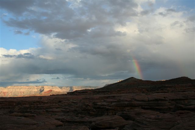 File:Esplanade rainbow.JPG